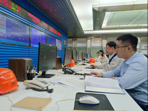 完美体育在线登录