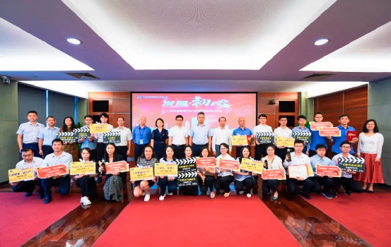 完美体育在线登录